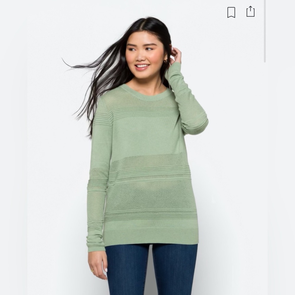 Market and Spruce green sweater